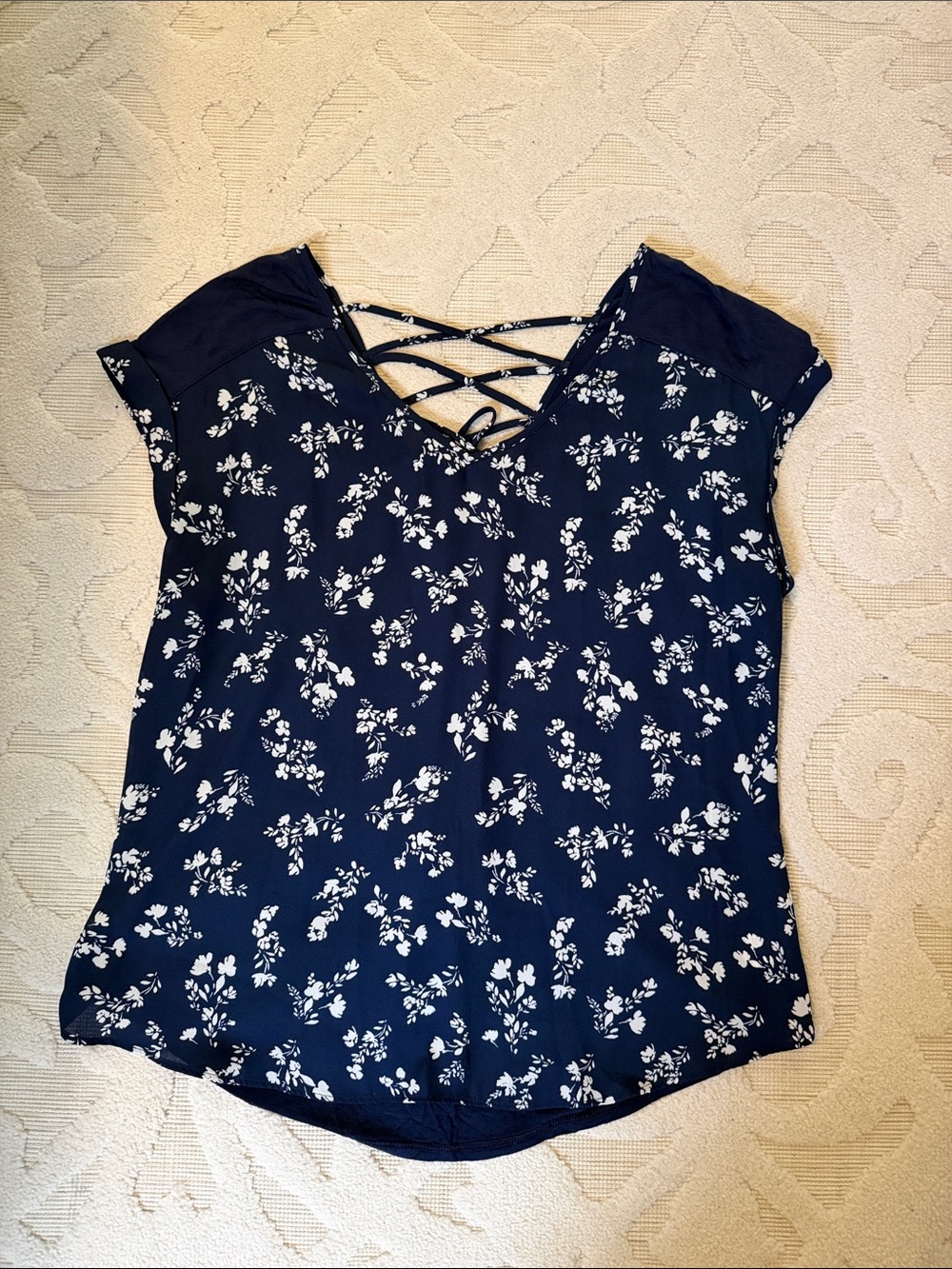 Women's Navy Floral Crisscross Back V-Neck Top